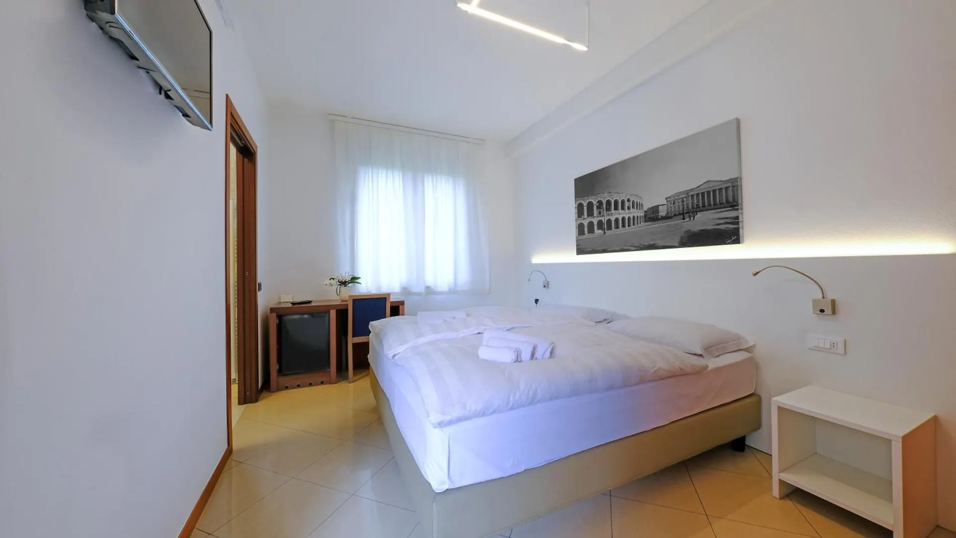 Villa Mimosa Verona 0*,  Italië